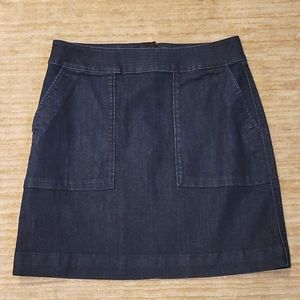 LOFT Denim Skirt. - sz 6  - Like new!